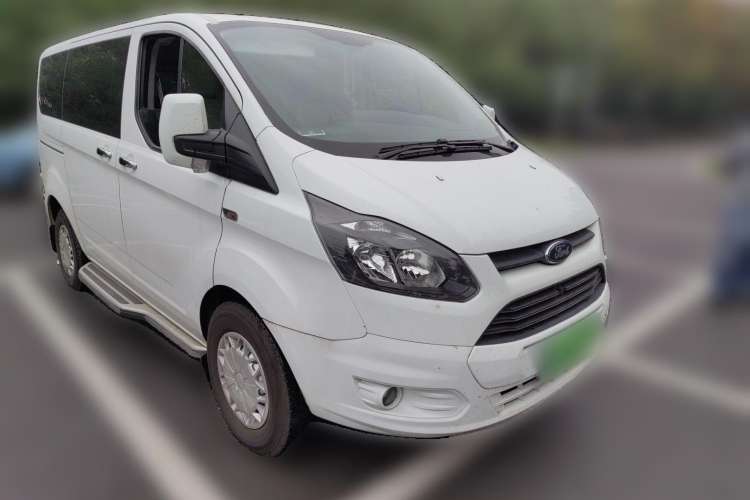 Used Ford Transit 2023 2.0T Diesel Manual Commercial & Travel Version Mid-axle Low-roof Design 7/8/9-Seater Front Right 45 Deg