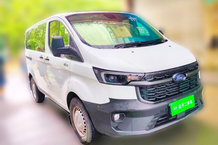 Used Ford Transit 2023 2.0T Diesel Manual Multifunction Commercial Vehicle Short Wheelbase Low Roof 5/6 Seats Front Right 45 Deg