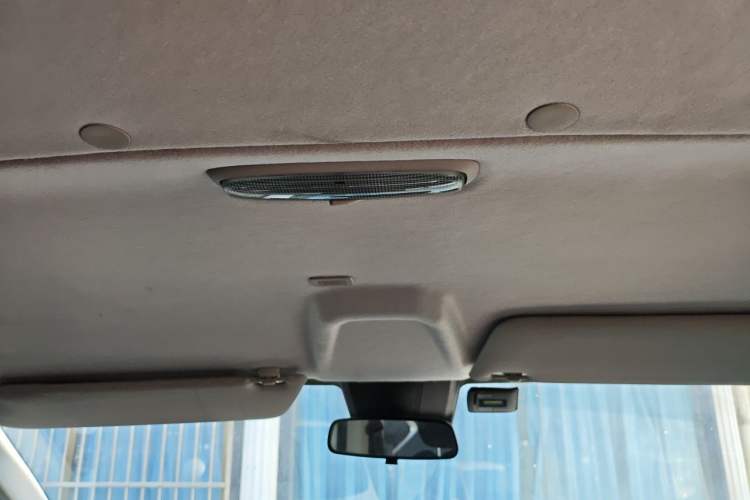Used Ford Transit 2023 2.0T Diesel Automatic Multi-Function Commercial Vehicle Short Wheelbase Low Roof 5/6 Seats Headliner
