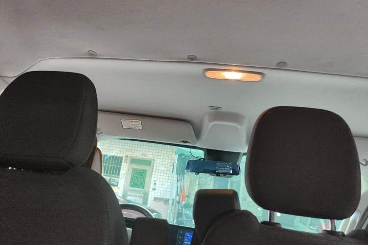 Used Ford Transit 2023 2.0T Diesel Manual Multifunction Commercial Vehicle Short Wheelbase Low Roof 5/6 Seats Headliner