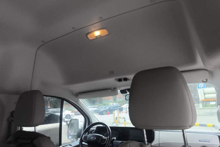 Used Ford Transit 2023 2.0T Diesel Automatic Commercial & Travel Model Mid-axle Medium Roof 7/8/9-Seater Headliner