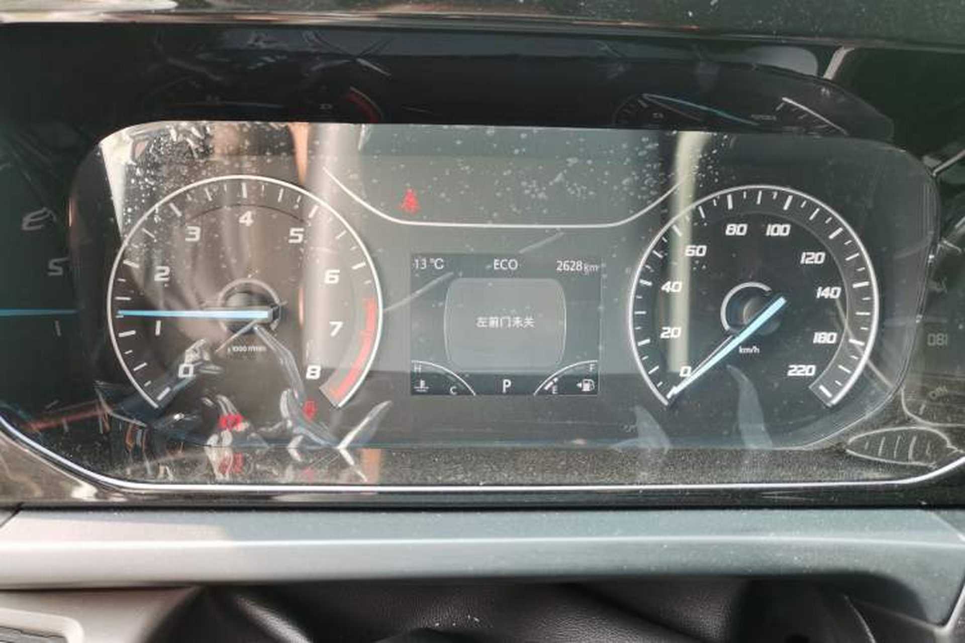 Used Ford Transit 2023 2.0T Gasoline Automatic Multi-Function Commercial Vehicle Short Wheelbase Mid-Roof Design 5/6 Seats Instrument Cluster