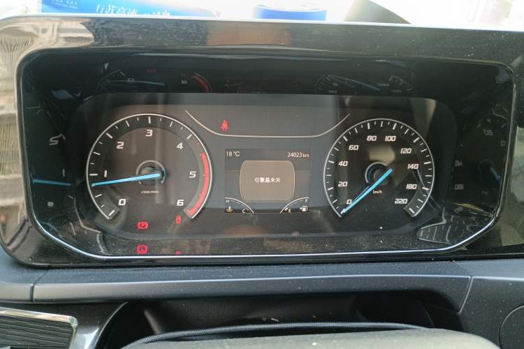 Used Ford Transit 2023 2.0T Diesel Manual Commercial & Travel Version Mid-axle Medium Roof 7/8/9-Seater Instrument Cluster