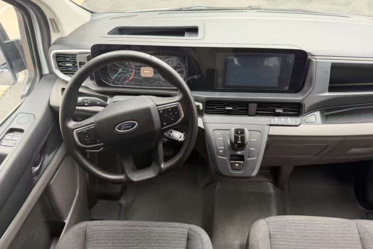 Used Ford Transit 2023 2.0T Diesel Automatic Multi-Purpose Commercial Vehicle Mid-Frame Mid-Roof 5/6 Seats Interior 2