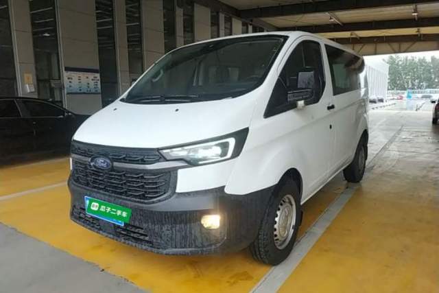 Used Ford Transit 2023 2.0T Diesel Manual Multifunction Commercial Vehicle Short Wheelbase Low Roof 5/6 Seats