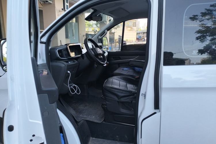 Used Ford Transit 2023 2.0T Gasoline Automatic Multi-Purpose Commercial Vehicle Mid-Drive Low-Roof Design 5/6 Seats Left Front Seat