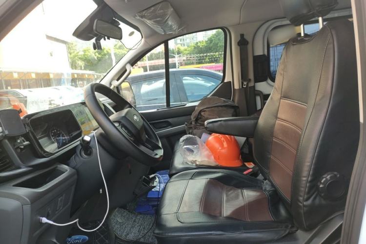 Used Ford Transit 2023 2.0T Diesel Automatic Multi-Function Commercial Vehicle Mid-Axle Low-Roof Design 5/6 Seats Left Front Seat