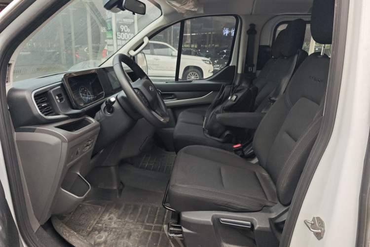 Used Ford Transit 2023 2.0T Gasoline Manual Multifunction Commercial Vehicle Short Wheelbase Low Roof 5/6 Seats Left Front Seat