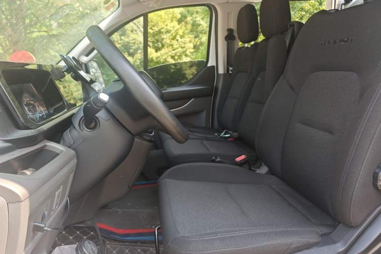 Used Ford Transit 2023 2.0T Diesel Manual Multifunction Commercial Vehicle Short Wheelbase Low Roof 5/6 Seats Left Front Seat