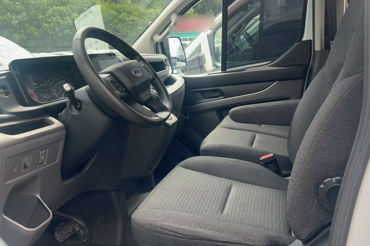 Used Ford Transit 2023 2.0T Diesel Automatic Multi-Purpose Commercial Vehicle Mid-Frame Mid-Roof 5/6 Seats Left Front Seat