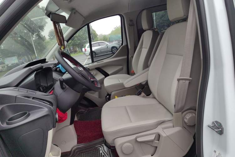 Used Ford Transit 2023 2.0T Diesel Manual Commercial & Travel Version Mid-axle Low-roof Design 7/8/9-Seater Left Front Seat