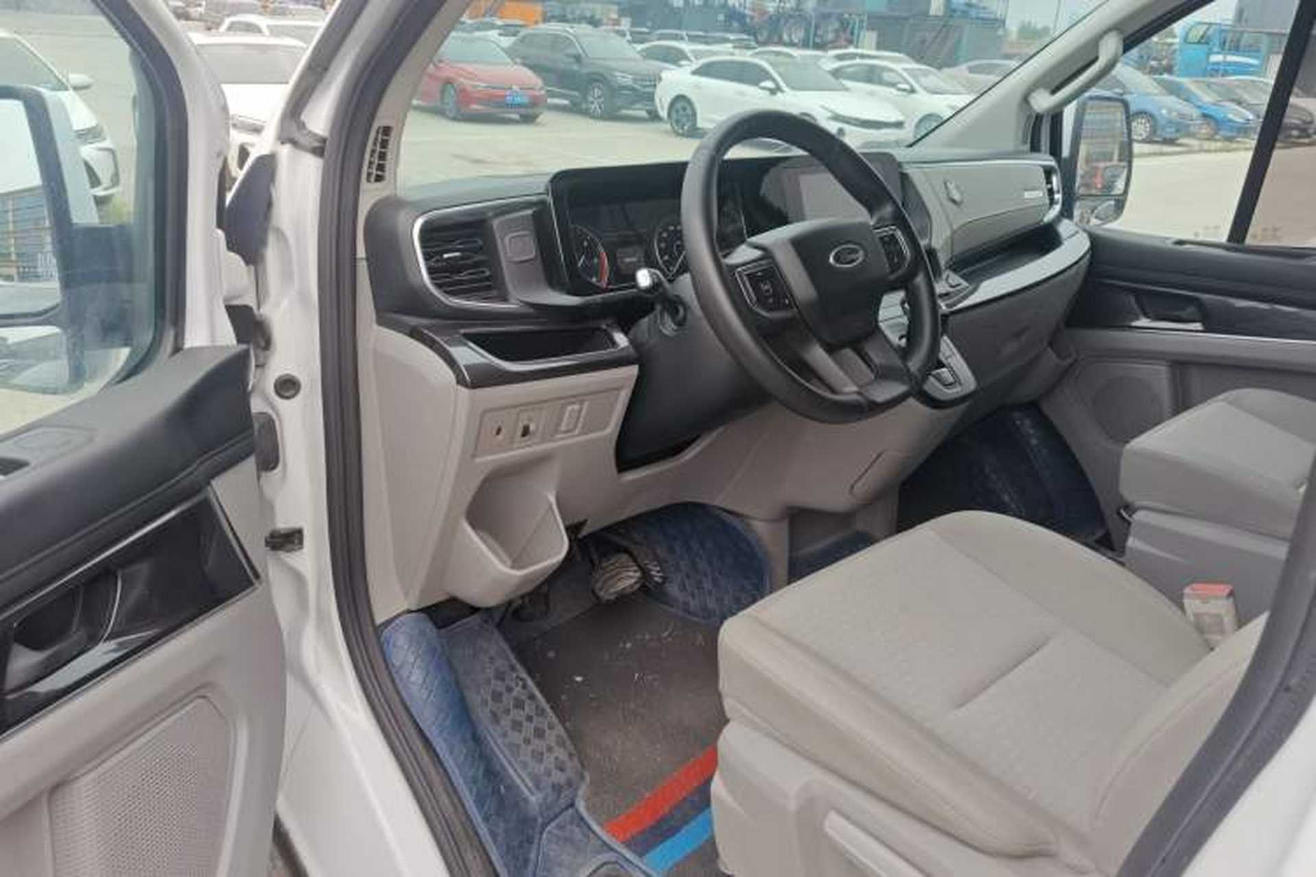 Used Ford Transit 2023 2.0T Diesel Automatic Commercial & Travel Model Mid-axle Medium Roof 7/8/9-Seater Left Rear Seat