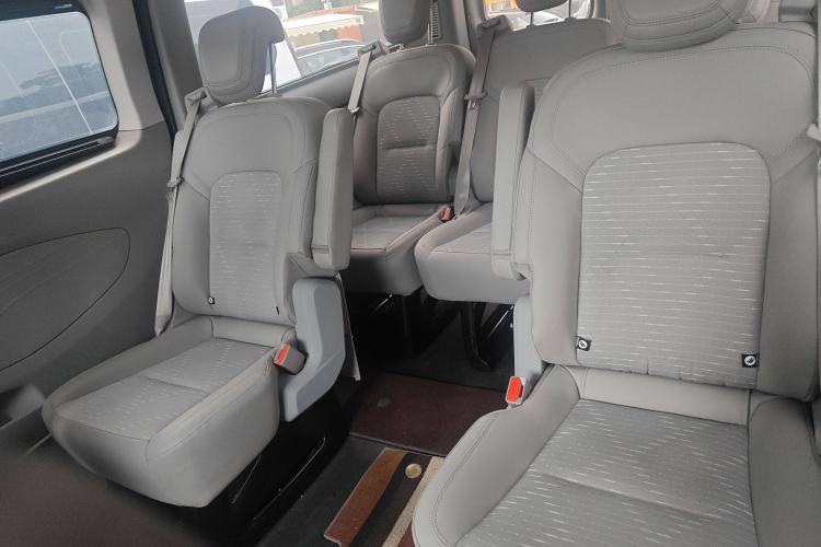 Used Ford Transit 2023 2.0T Diesel Automatic Commercial & Travel Version Mid-axle Low-roof Design 7/8/9-Seater Left Rear Seat