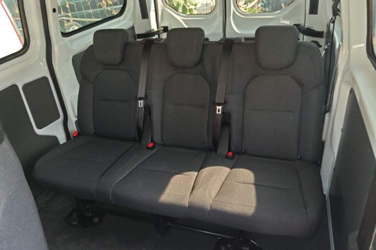 Used Ford Transit 2023 2.0T Diesel Manual Multifunction Commercial Vehicle Short Wheelbase Low Roof 5/6 Seats Left Rear Seat