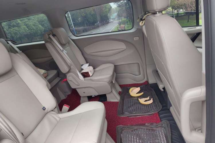 Used Ford Transit 2023 2.0T Diesel Manual Commercial & Travel Version Mid-axle Low-roof Design 7/8/9-Seater Left Rear Seat