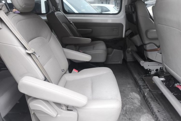 Used Ford Transit 2023 2.0T Diesel Automatic Commercial & Travel Model Mid-axle Medium Roof 7/8/9-Seater Left Rear Seat