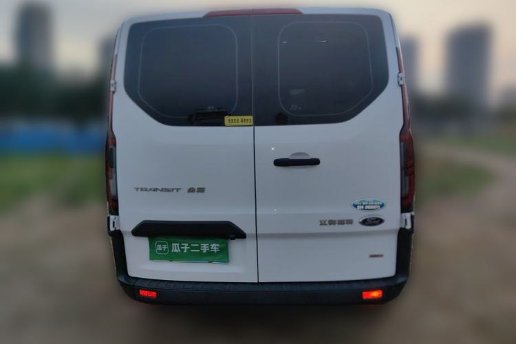 Used Ford Transit 2023 2.0T Diesel Manual Multifunction Commercial Vehicle Short Wheelbase Low Roof 5/6 Seats Rear