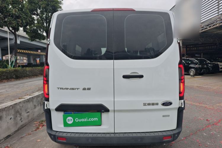Used Ford Transit 2023 2.0T Gasoline Manual Multifunction Commercial Vehicle Short Wheelbase Low Roof 5/6 Seats Rear