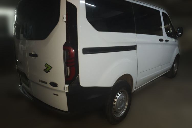 Used Ford Transit 2023 2.0T Diesel Automatic Multi-Function Commercial Vehicle Short Wheelbase Low Roof 5/6 Seats Rear Right 45 Deg