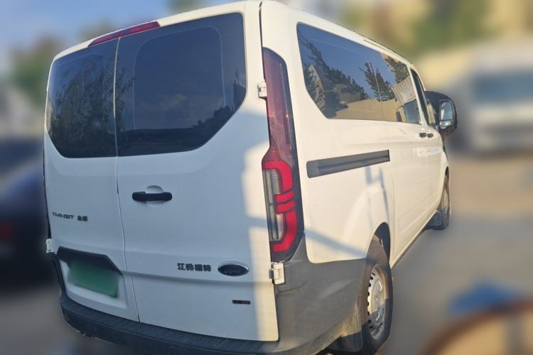 Used Ford Transit 2023 2.0T Diesel Automatic Multi-Function Commercial Vehicle Short Wheelbase Low Roof 5/6 Seats Rear Right 45 Deg