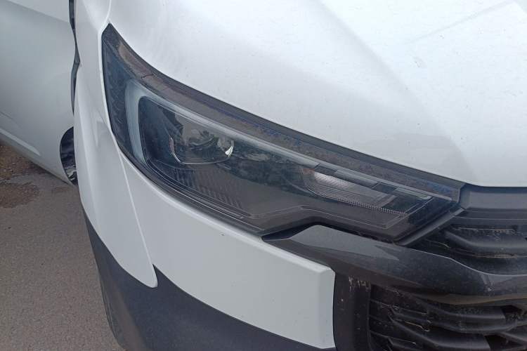 Used Ford Transit  Right Front Headlight