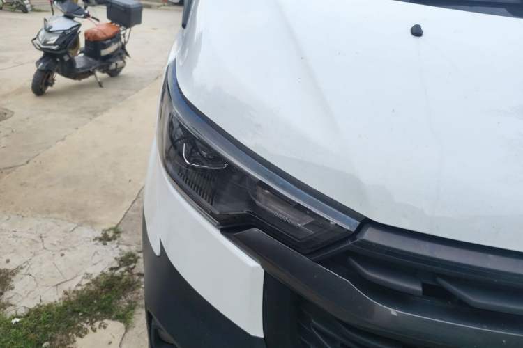 Used Ford Transit  Right Front Headlight