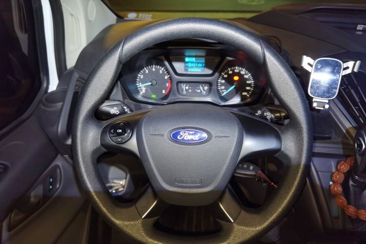 Used Ford Transit 2023 2.0T Gasoline Automatic Multi-Function Commercial Vehicle Short Wheelbase Mid-Roof Design 5/6 Seats Steering Wheel