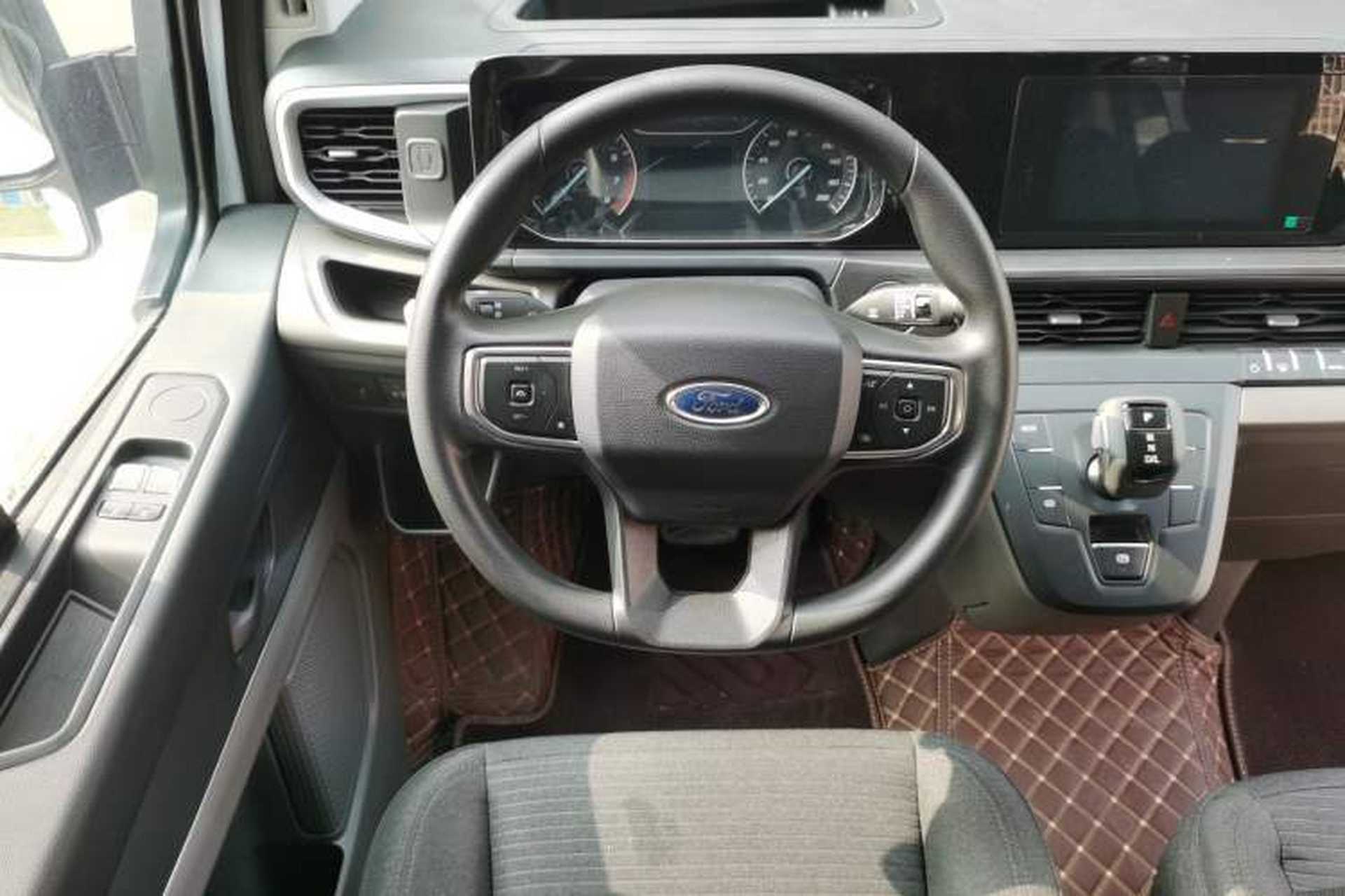 Used Ford Transit 2023 2.0T Gasoline Automatic Multi-Function Commercial Vehicle Short Wheelbase Mid-Roof Design 5/6 Seats Steering Wheel