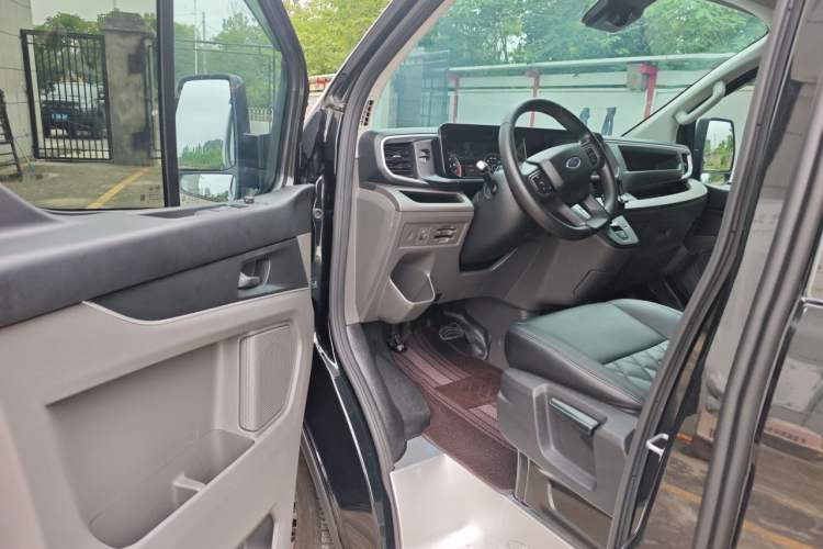 Used Ford Transit  Driver Seat
