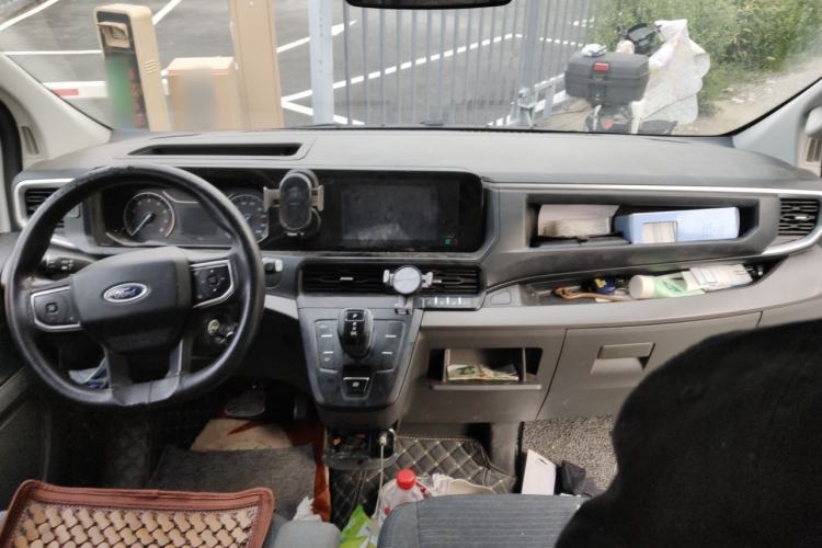 Used Ford Transit  Center Console