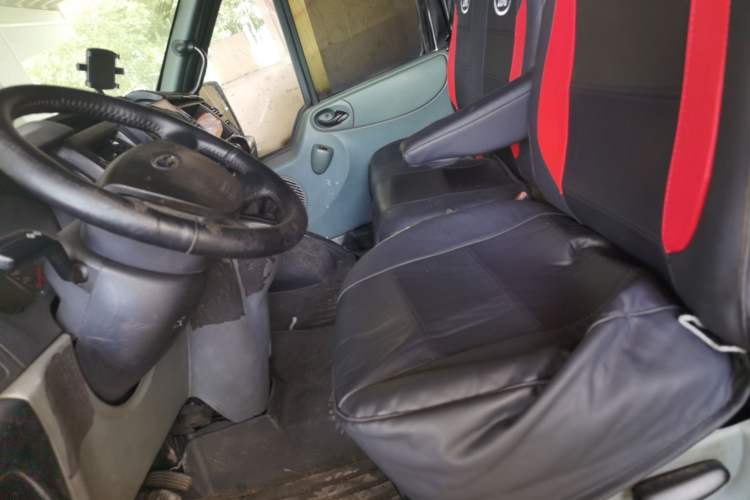 Used Ford Transit Custom 2009 2.4T Diesel Standard Version Long Wheelbase Mid-Roof China III Standard Left Front Seat
