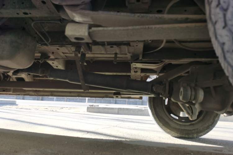 Used Ford Transit Custom 2009 2.4T Diesel Standard Version Short Wheelbase Mid-Roof China Stage III Chassis Rear Left