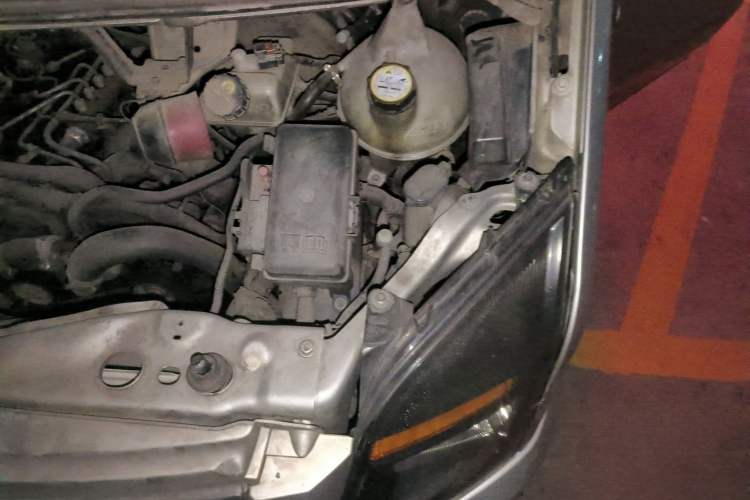 Used Ford Transit Custom 2009 2.4T Diesel Multi-Function Long Wheelbase Mid-Roof Emission Standard III Engine Bay Left