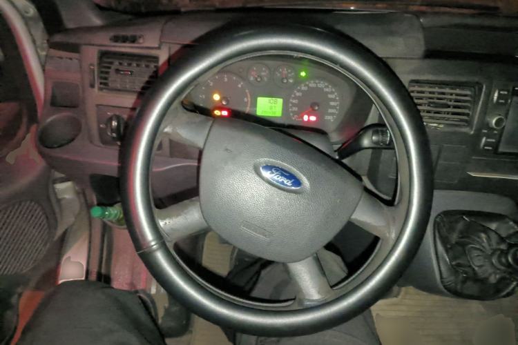 Used Ford Transit Custom 2009 2.4T Diesel Multi-Function Long Wheelbase Mid-Roof Emission Standard III Steering Wheel