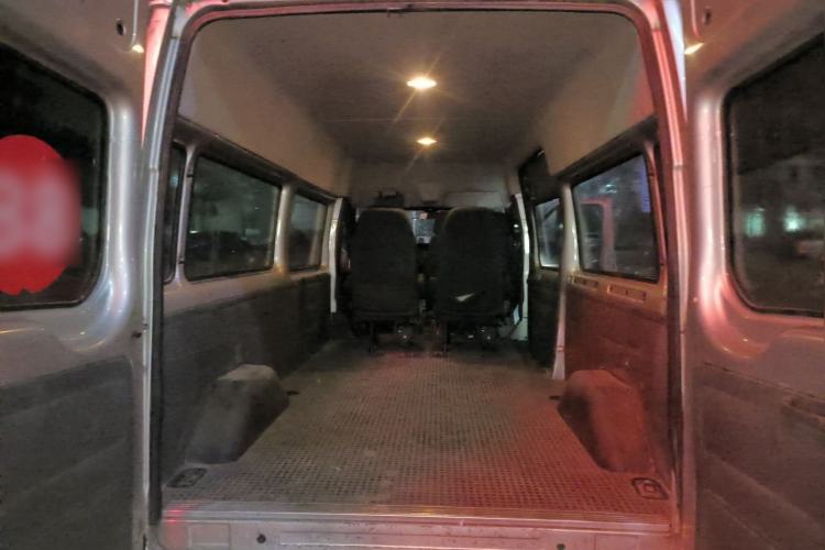 Used Ford Transit Custom 2009 2.4T Diesel Multi-Function Long Wheelbase Mid-Roof Emission Standard III Trunk