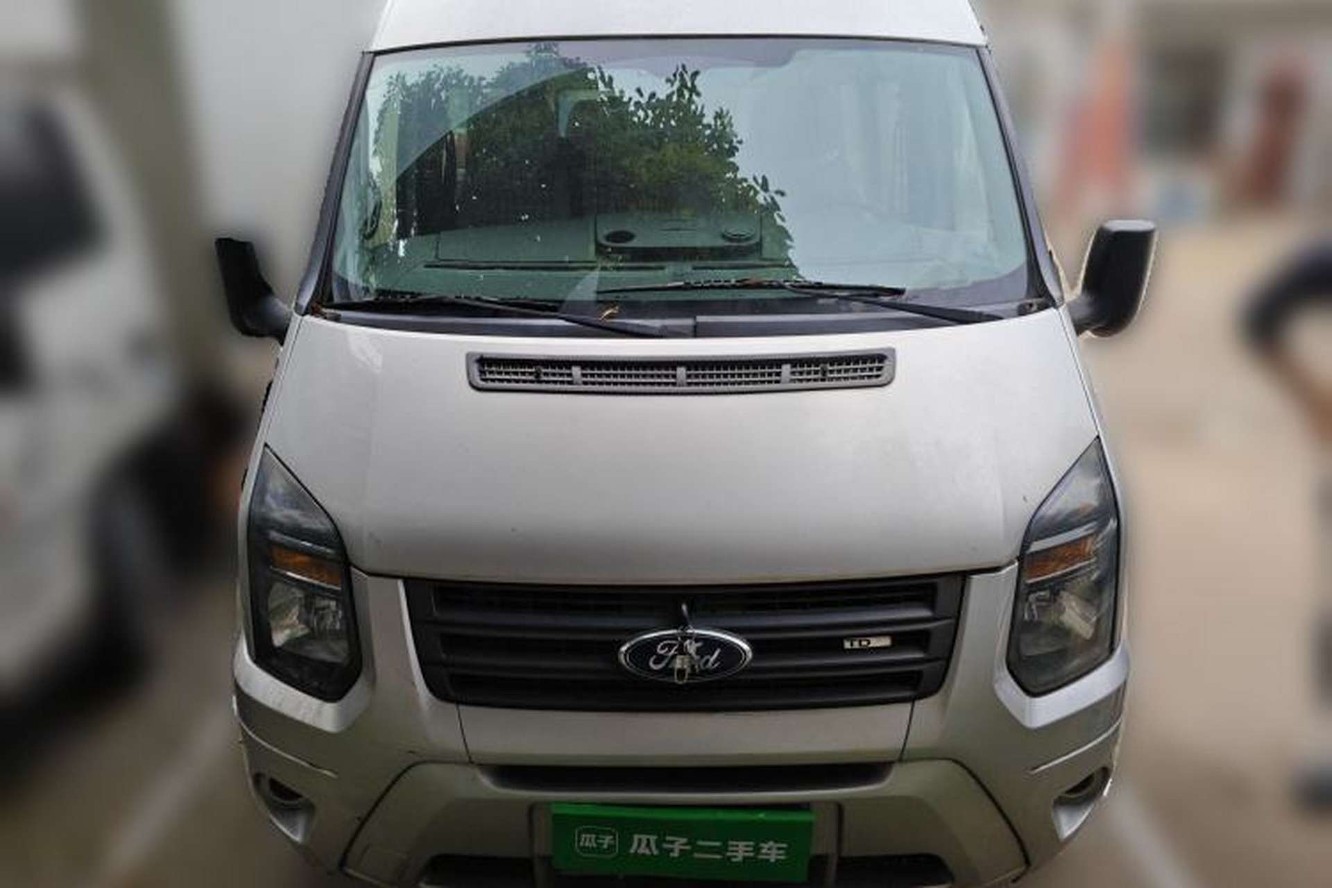 Used Ford Transit Custom 2009 2.4T Diesel Luxury Short Wheelbase Mid-Roof Emission Standard III Front