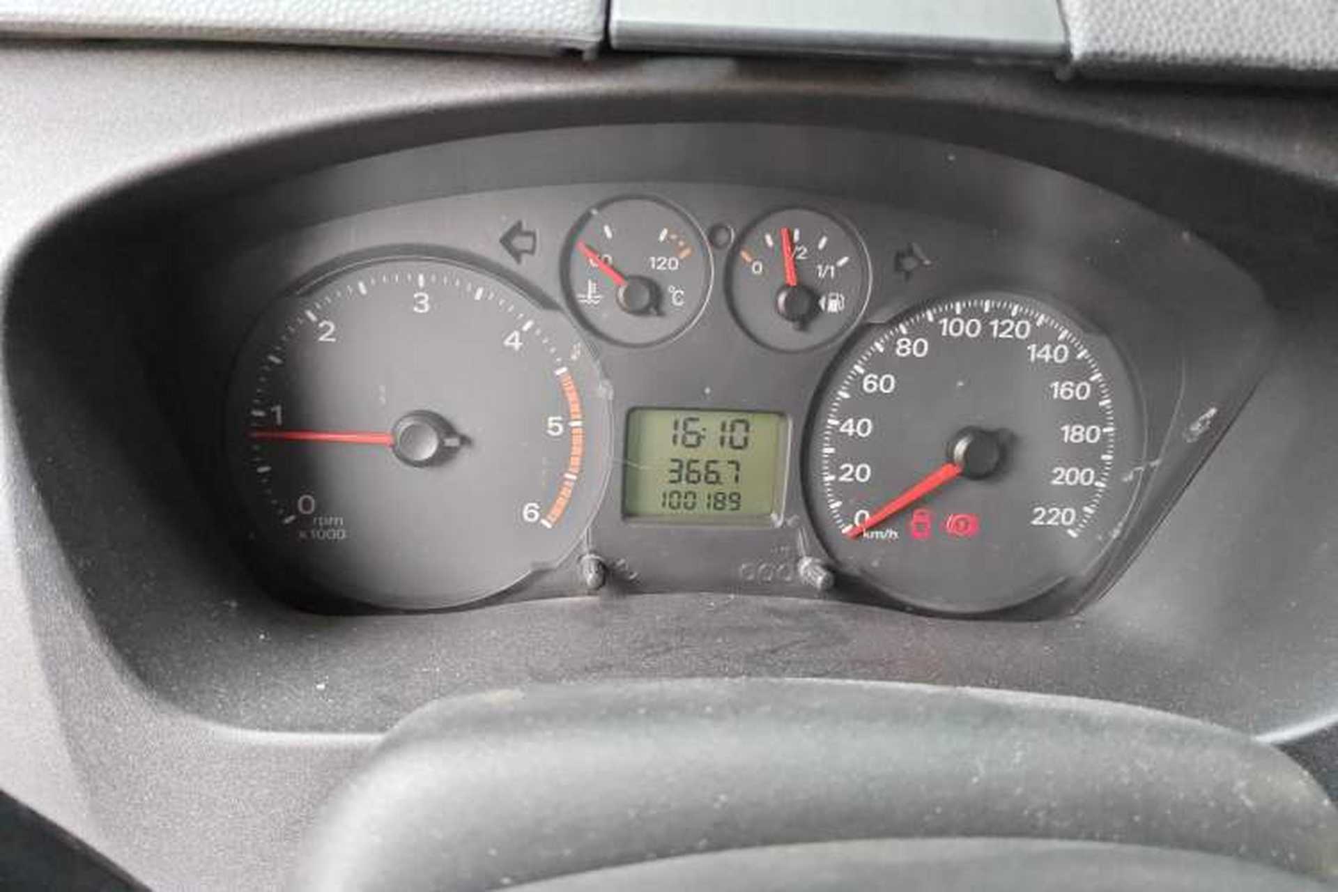 Used Ford Transit Custom 2009 2.4T Diesel Luxury Short Wheelbase Mid-Roof Emission Standard III Instrument Cluster