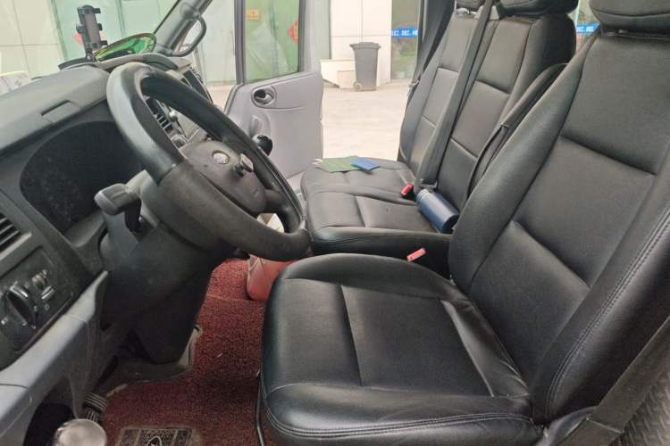 Used Ford Transit Custom 2009 2.4T Diesel Multi-Function Long Wheelbase Mid-Roof Emission Standard III Left Front Seat