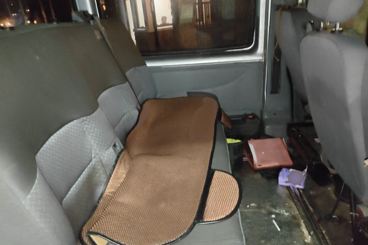 Used Ford Transit Custom 2009 2.4T Diesel Luxury Short Wheelbase Mid-Roof Emission Standard III Left Rear Seat