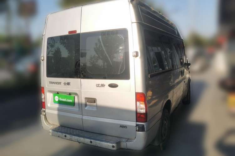 Used Ford Transit Custom 2009 2.4T Diesel Standard Version Short Wheelbase Mid-Roof China Stage III Rear Right 45 Deg