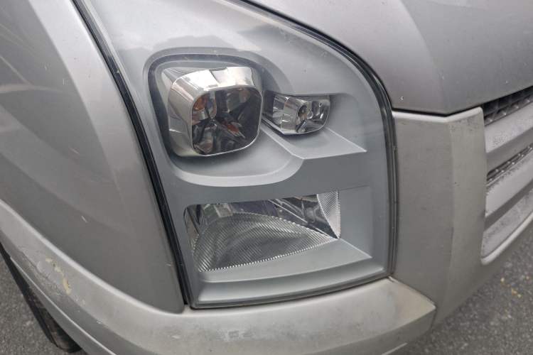 Used Ford Transit Custom 2009 2.4T Diesel Multi-Function Long Wheelbase Mid-Roof Emission Standard III Right Front Headlight