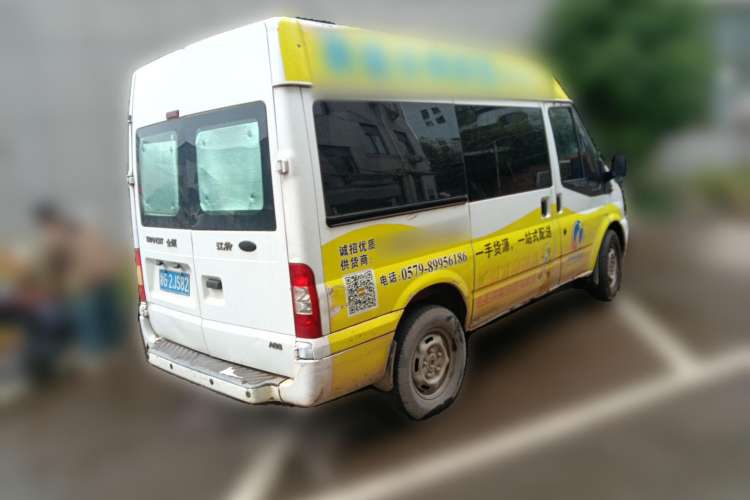 Used Ford Transit Custom 2009 2.4T Diesel Standard Version Short Wheelbase Mid-Roof China Stage III Rear Right 45 Deg