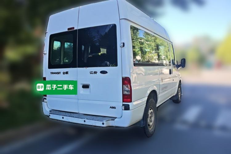 Used Ford Transit Custom 2009 2.4T Diesel Standard Version Short Wheelbase Mid-Roof China Stage III Rear Right 45 Deg