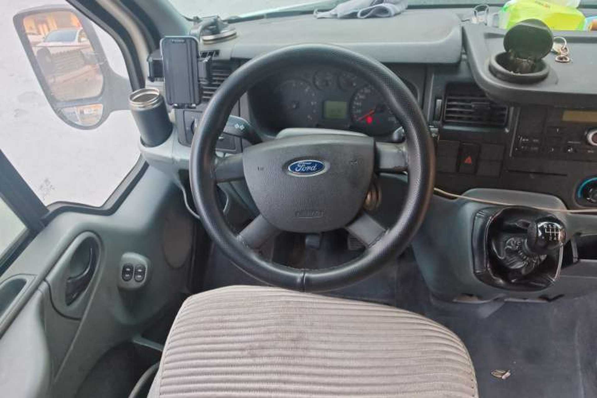Used Ford Transit Custom 2009 2.4T Diesel Luxury Short Wheelbase Mid-Roof Emission Standard III Steering Wheel
