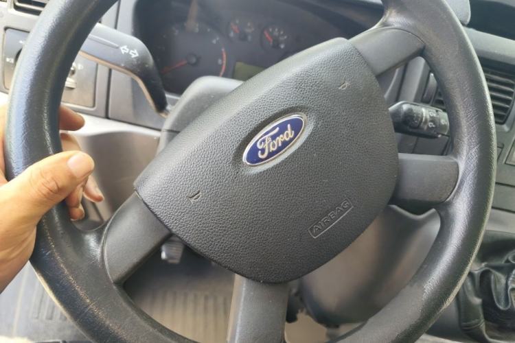 Used Ford Transit Custom 2009 2.4T Diesel Multi-Function Long Wheelbase Mid-Roof Emission Standard III Steering Wheel