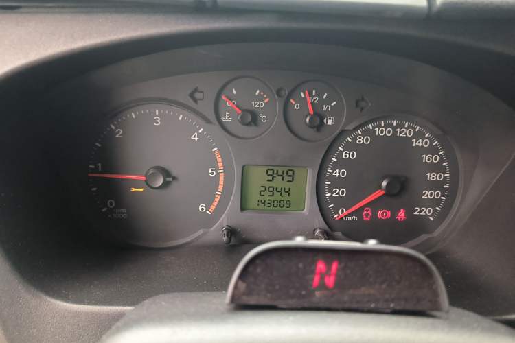 Used Ford Transit Custom 2013 2.4T Diesel Standard Version Long Wheelbase High Roof China IV Standard Instrument Cluster