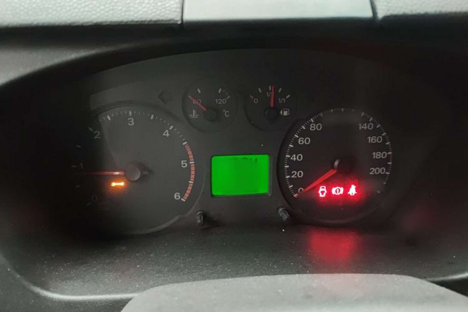 Used Ford Transit Custom 2013 2.4T Diesel Luxury Version Short Wheelbase Mid-Height China III Standard Instrument Cluster