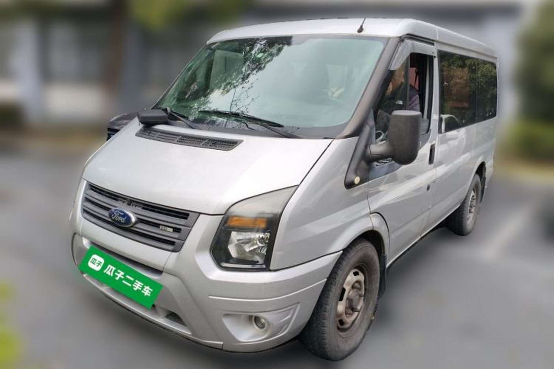Used Ford Transit Custom 2013 2.4T Diesel Econo-Logistics Vehicle Short Wheelbase Mid-Roof China IV Standard Front Left 45 Deg