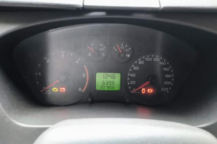 Used Ford Transit Custom 2013 2.4T Diesel Standard Version Long Wheelbase High Roof China IV Standard Instrument Cluster