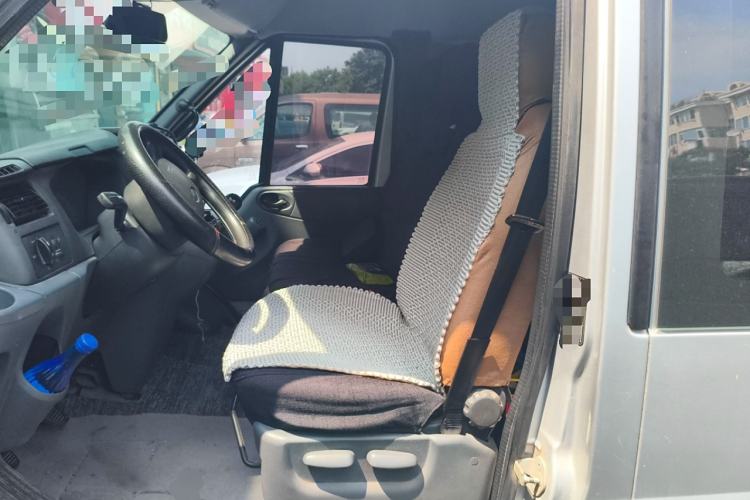 Used Ford Transit Custom 2013 2.4T Diesel Economical Logistics Vehicle Short Wheelbase Mid-Roof China III Standard Left Front Seat